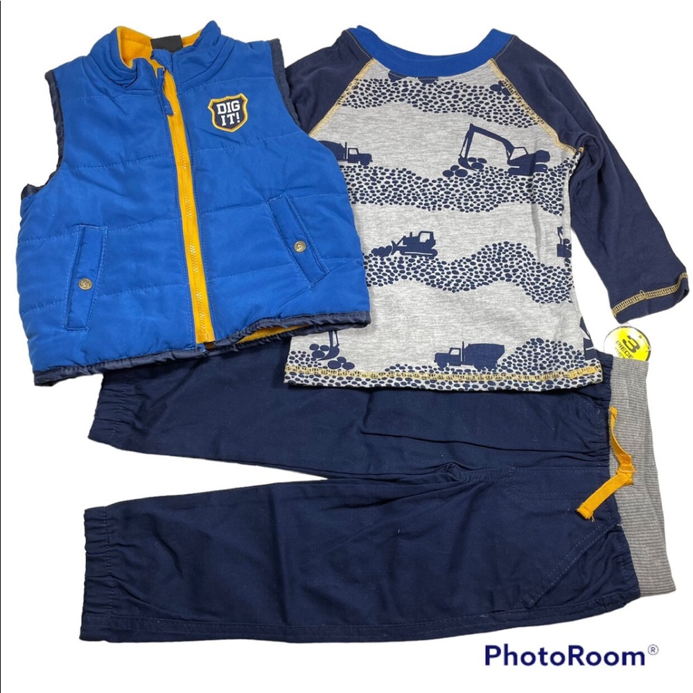 NWT Little Rebels 3pc puffer vest, long sleeve tee and twill pant size 2T